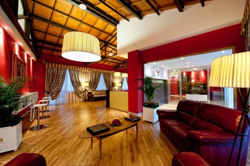 Hotel Villa Sturzo in 卡爾塔吉龍
