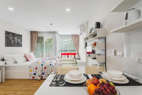 Condo in Kata in Ozone A321 Condo in Kata in Ozone A321