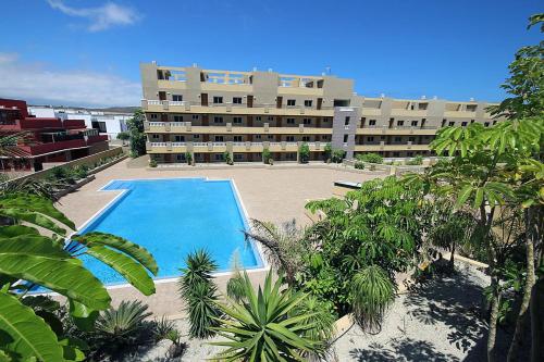  LA PERLA - Penthouse living, private roof terrace, pool, parking, wifi in El Médano