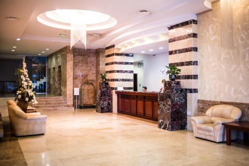 Grand Hotel