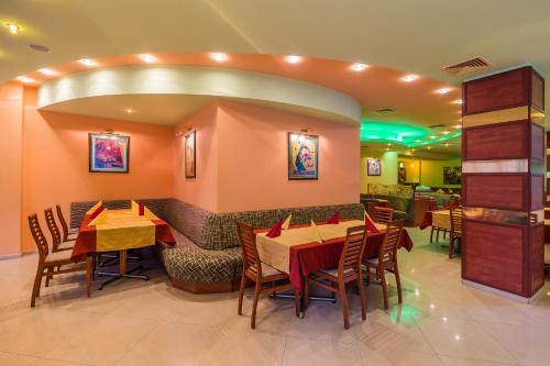 Hotel Elegance - image 4
