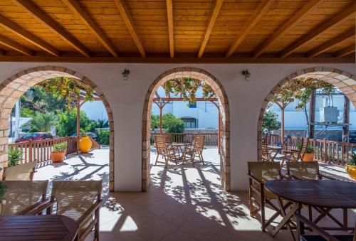 Hotel Delfini - image 12