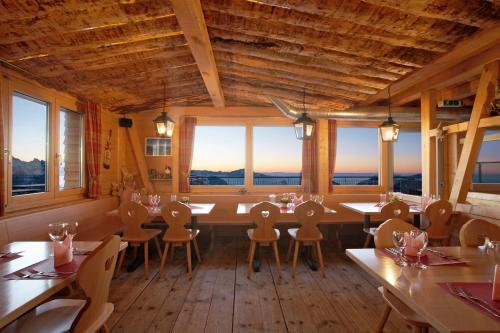 Fronalpstock Hotel & Restaurant 5