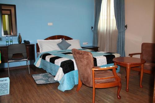 hotel photo