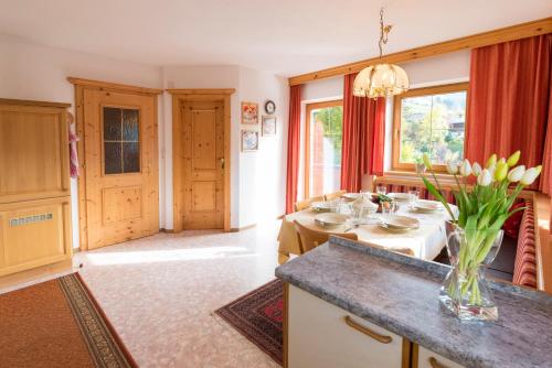 مطبخ, Appartement Alpina in Alpbach