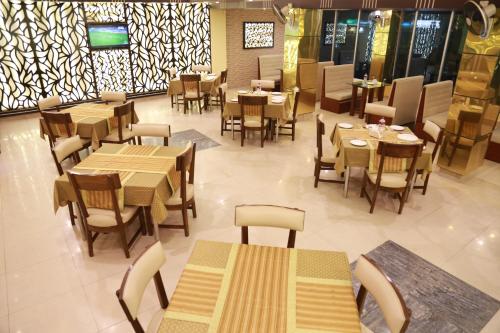 Restaurante, Tiger Garden Int Hotel in Khulna