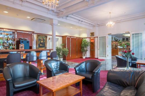 Hotel Bayernland - image 3