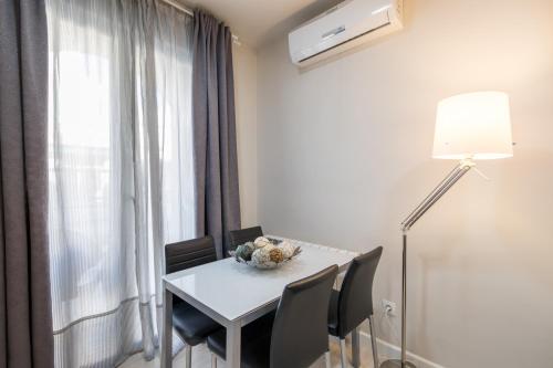 Apartamentos Centro Recogidas, Granada, Гранада (фото 4)