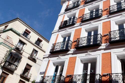 JC Rooms Chueca - image 10