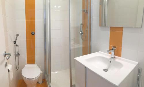 Casa Helzel Room Type - Double Room with Private Bathroom