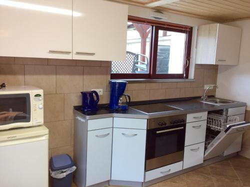 Konyha, Ferienwohnung Am Grünbach 1 (Ferienwohnung Am Grunbach 1) in Rathen