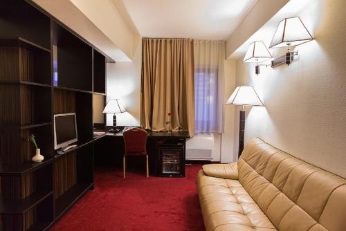 Ramada Iasi City Center - image 4