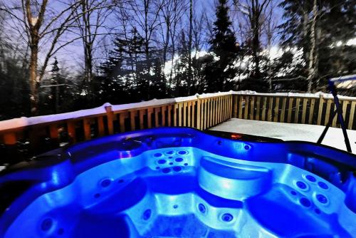 Chalets Alpins- 05 Chemin Alpin in Stoneham (QC)