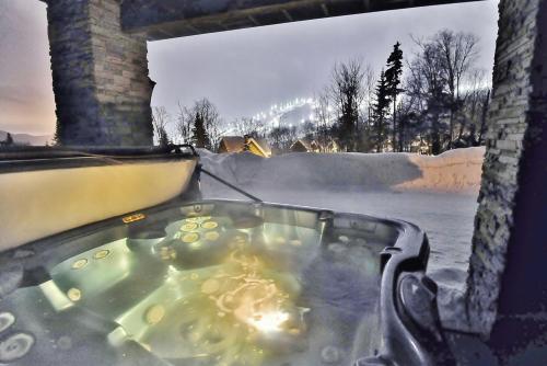 Chalet 01 Chemin Blanc by Les Chalets Alpins in Stoneham (QC)
