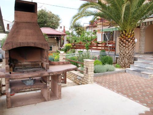  Apartments Azuro, Unterkunft in Sukošan