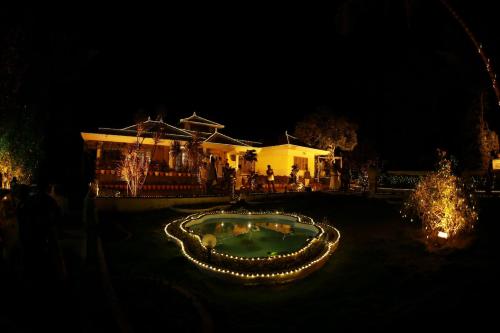 ทัศนียภาพภายนอกโรงแรม, Green Shades in การาทิพพารา