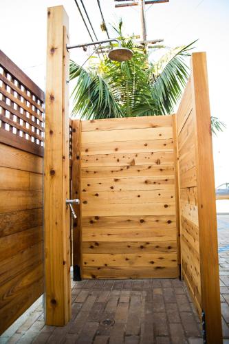 Surfhouse - image 4
