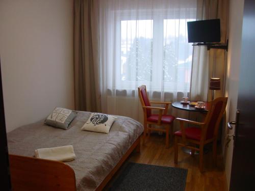 1 twin bed