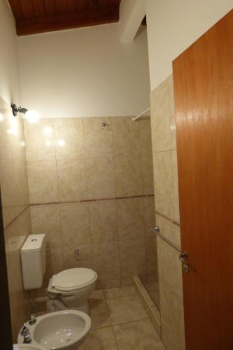 One-Bedroom Apartment image 1