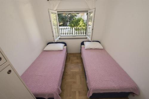 Apartment Jure - image 13