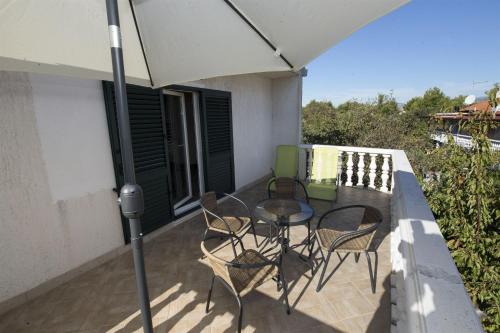 Apartment Jure - image 8