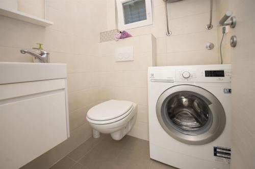Apartment Jure - image 12