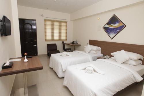 Aakash Inn