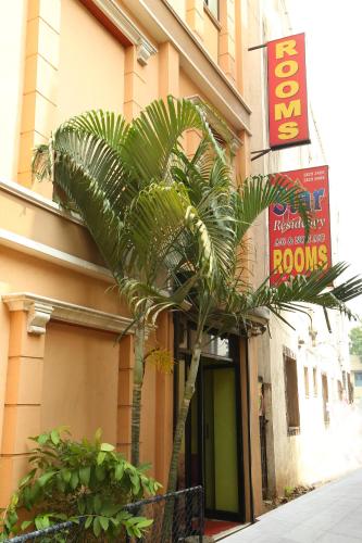Star Residency