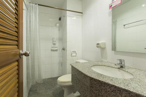 Special offer- Standard Double or Twin Room image 5
