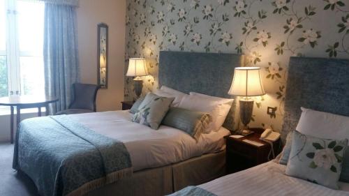 The Landmark Hotel - image 3