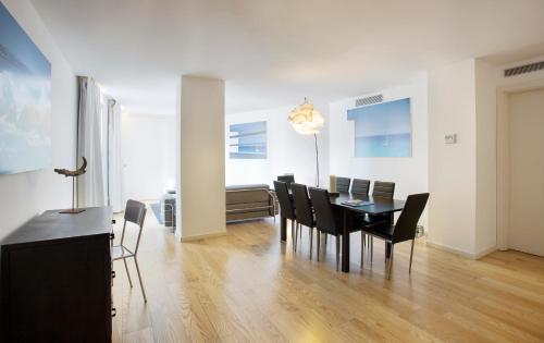 Durlet Beach Apartments