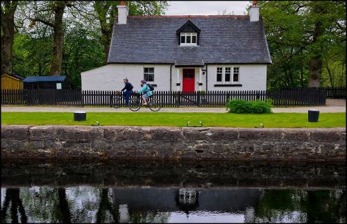 Hotels near Caledonian Canal Visitor Centre, Fort Augustus