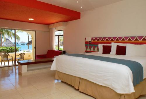 All Ritmo Cancún Resort & Waterpark - All Inclusive, Cancún (photo 6)