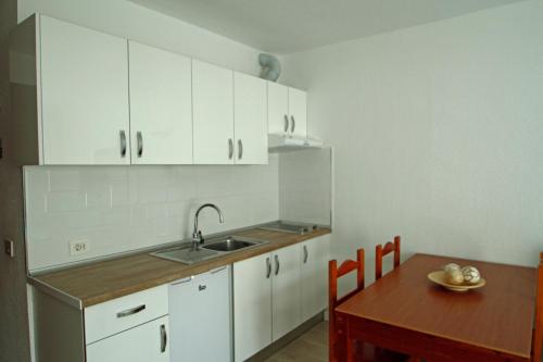Paradero II - main image