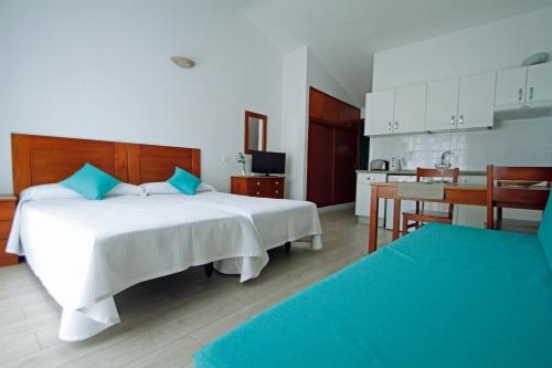 Paradero II - image 3