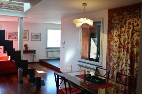 Sunflower Apartment with private terrace and lift, Janov (fotografie 2)