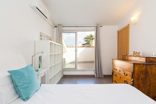 Apartamentos Cornellalux - image 8