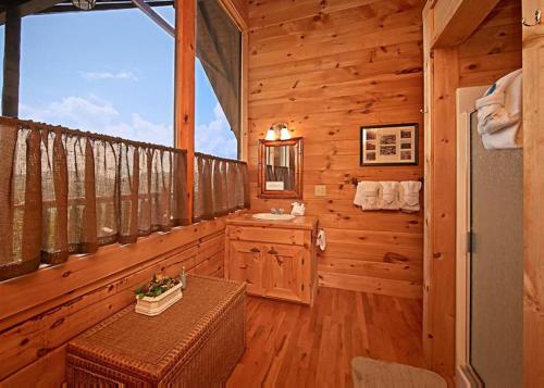 Above It All #38 in Sevierville, USA