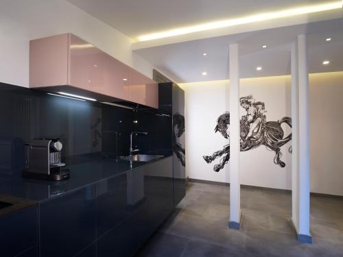 The Pinball Luxury Suites - image 12