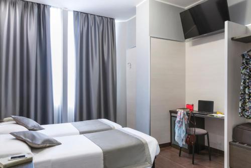 Ibis Styles Milano Centro - image 3