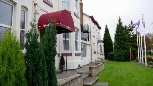 Trivelles Belforte Hotel - image 2