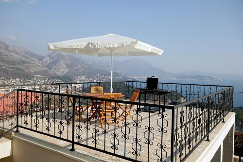 Apartments Oktopus - image 2