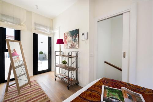 Genteel Home Santa Cruz - image 14