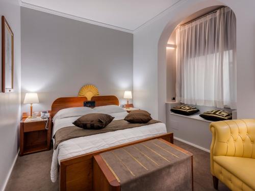 Hotel Roma - image 2