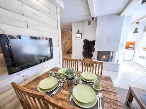 Közös társalgó / TV, VisitZakopane - Giewont View Apartment in Kiry