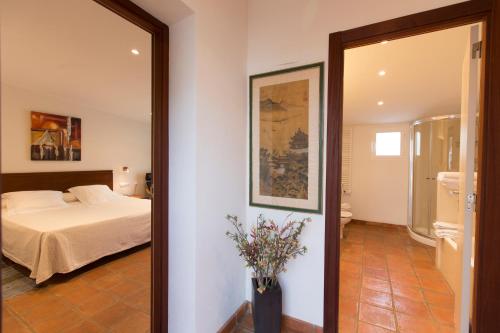 Hotel Cal Naudi - main image