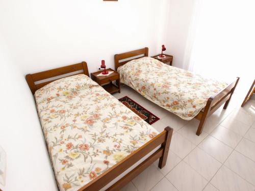 Apartments Rabac 981 - image 2
