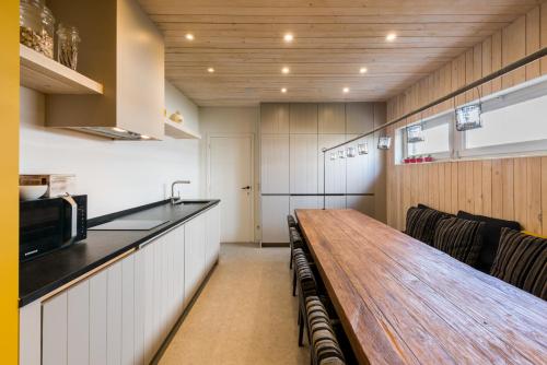 Étterem, B&B visavis in De Haan