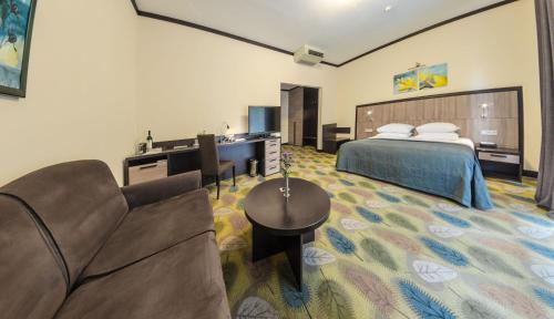 Park-Hotel Golosievo - image 4
