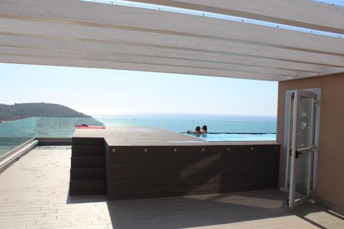 สระว่ายน้ำ, Residence Miramare in กาสเทลซาร์โด